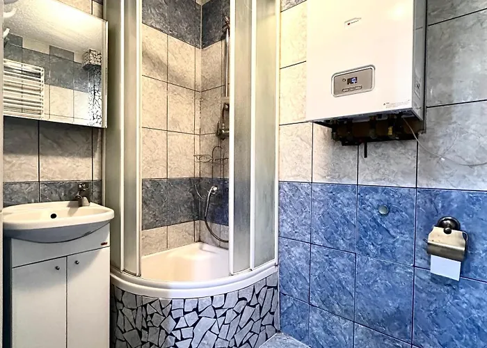 Chrobrego - Self Check-in 20h - Parking * Oława