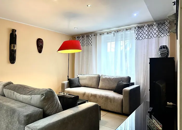 Chrobrego - Self Check-in 20h - Parking * Oława