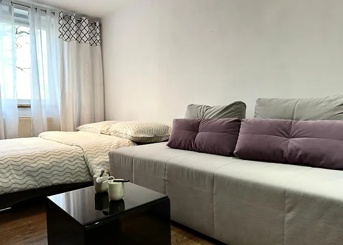 Chrobrego - Self Check-in 20h - Parking * Oława