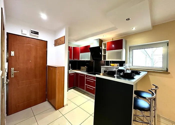 Chrobrego - Self Check-in 20h - Parking